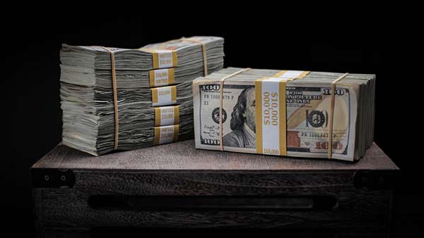 2 Types of Movie Props Your Next Film Needs