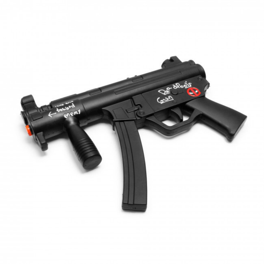 Foam SMG Replica – Compact LARP & Cosplay Prop Gun for Film, Gaming & Tactical Costumes